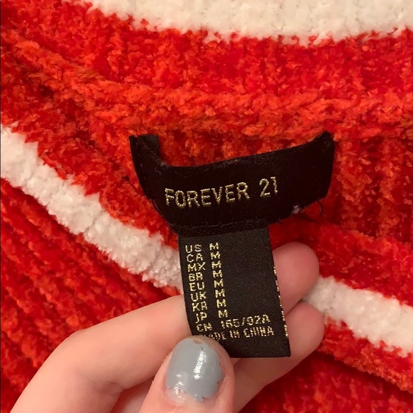 Sweater - Picture 2 of 2